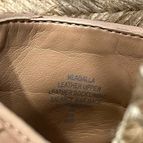 MARC FISHER espadrille, leather Platform Wedge sandals Tan  SZ 10 - Picture 9 of 9